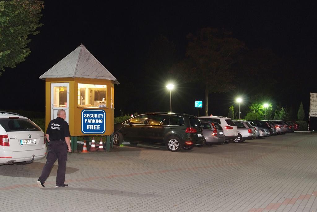 Motel Paradise Torzym Exterior photo